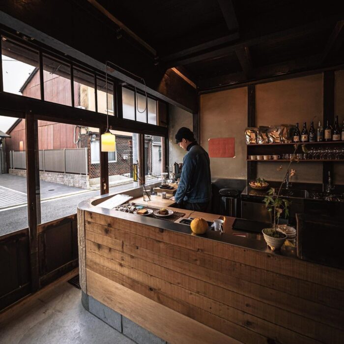 e8282250-376e-4f85-bf62-5352b3428151